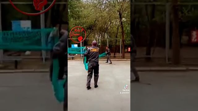 она же умная!!! смотреть онлайн