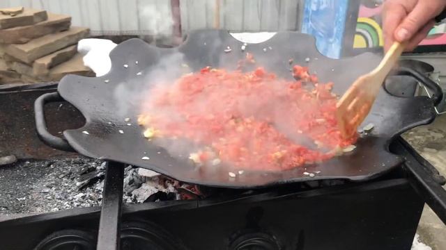 ШАКШУКА - САМАЯ ПОПУЛЯРНАЯ ЯИЧНИЦА смотреть онлайн