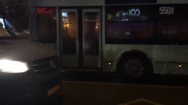 Троллейбус БКМ 321 (б/м) проезжает мимо о.п. «Ст. м. Восток» смотреть онлайн