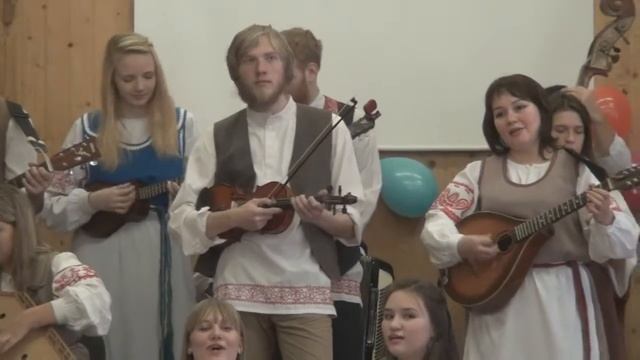 Toive - Шушпык кайык лийшаш ыле (Марийская свадебная песня) смотреть онлайн