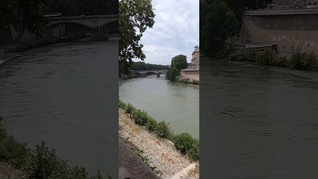 Экскурсия по Риму на пароходе, река Тибр. смотреть онлайн