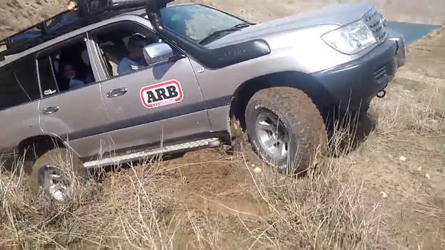 Toyota 105 на горку смотреть онлайн