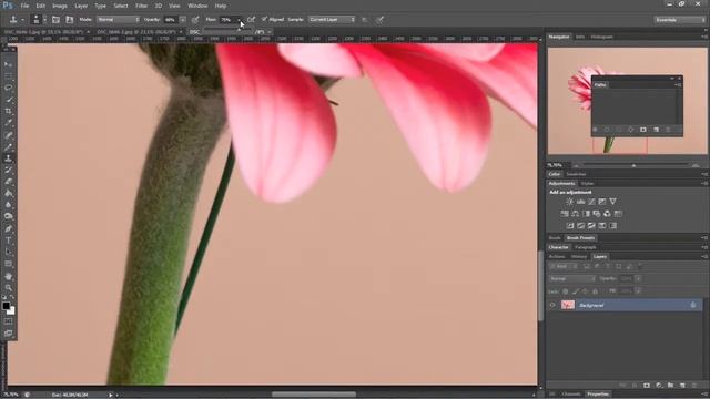 How to remove anything from a photo in Photoshop | 3 ways | Ps смотреть онлайн