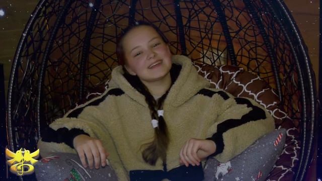 Зезина Анастасия солистка ОЭА "Неразлучные друзья"исп."Заплутали мишки..."сл.Тишкин Ю.муз.Цветков В смотреть онлайн