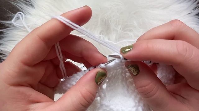 Чепчик "Волны"/ ажурный чепчик спицами/ шапка для новорождённых смотреть онлайн