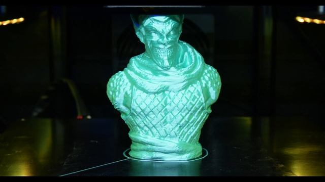 3D Printer Timelapse - Marvel's Green Goblin 4K (Qidi Tech X-Max) смотреть онлайн