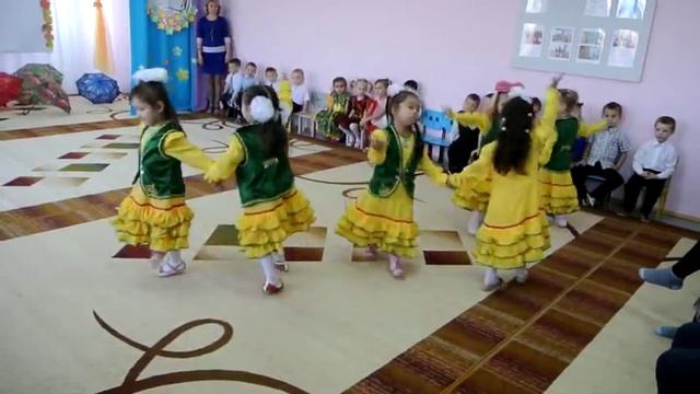 ГРУППА РАДУГА ДЕНЬ МАТЕРИ смотреть онлайн