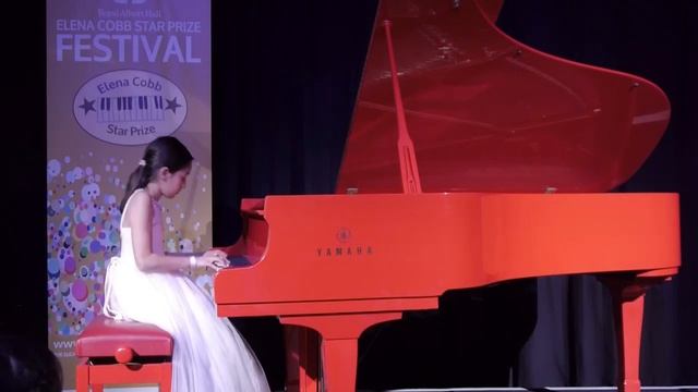 Devâ Sengün, 4th Street by Sam Wedgwood смотреть онлайн