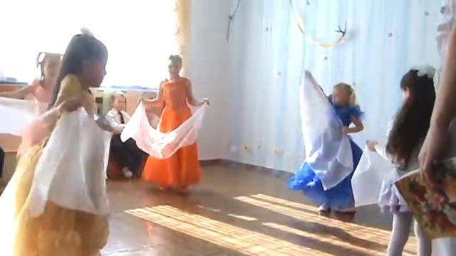Танец (утренник в Солнечнодолинском д/с) смотреть онлайн