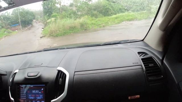 ISUZU DMAX LS 4X2 AUTOMATIC DIESEL смотреть онлайн