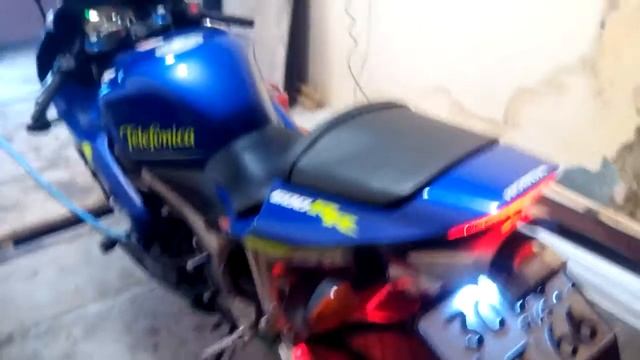 HONDA CBR600RR-первый запуск после зимы смотреть онлайн
