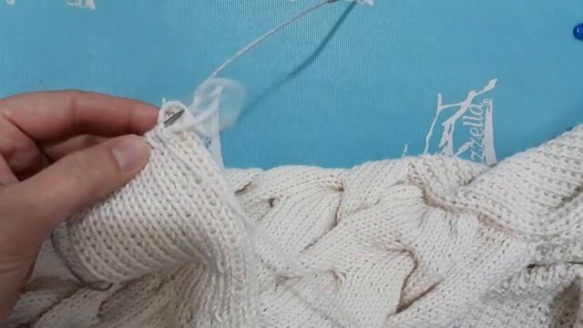 Рукав сверху вниз коса с тенью ч4 Закрытие резинки 1х1 иглой при круговом вязании?⬇️ смотреть онлайн