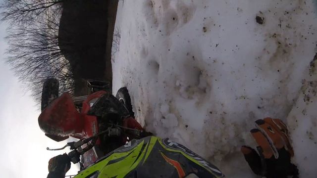 Polaris HILL climb and crash смотреть онлайн