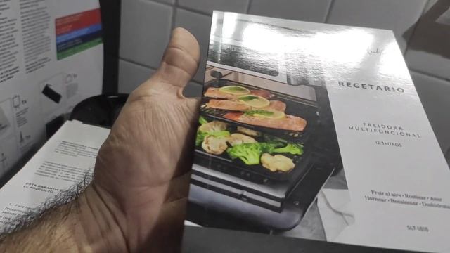 Air fryer Sur la table multifuncional / freidora de aire unboxing смотреть онлайн