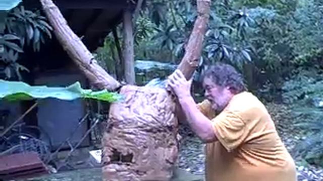 Gary Crom's COWMAN DEMO смотреть онлайн