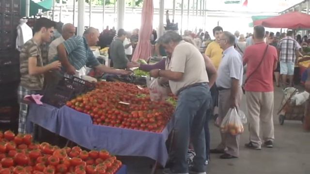 Цены на рынке в Турции -2 Аланья The market prices in Turkey Alanya Türkiye'de pazar ziminvideo смотреть онлайн