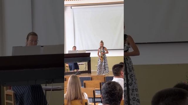 Симонова Вера саксофон попурри вальсов Штраус смотреть онлайн