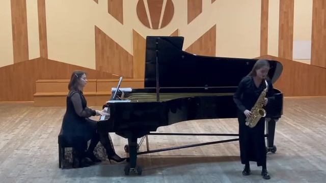 А.Алессандрини Медленный вальс (Сарварова Залия) смотреть онлайн