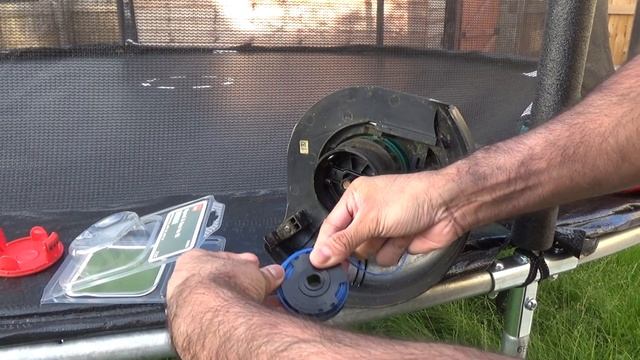 How To Replace Bosch Art 24 Strimmer Spool