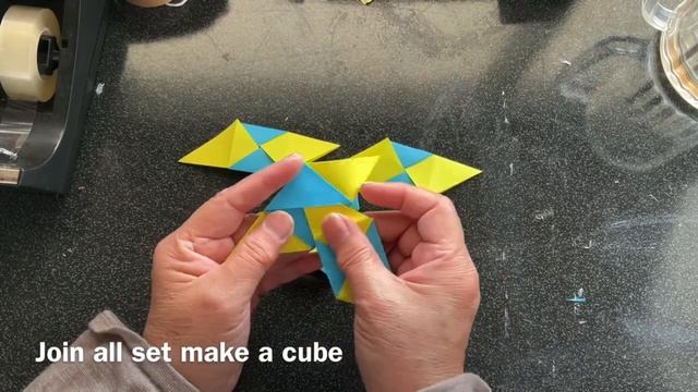 Tutorial ke 1421 - Floral origami globes Part 1.1 - Flat units - structure with 6 flat units смотреть онлайн