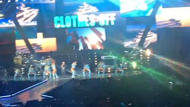 Enrique Iglesias & Pitbull- Miami 2017 смотреть онлайн