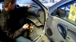 Ремонт бардачка на калине