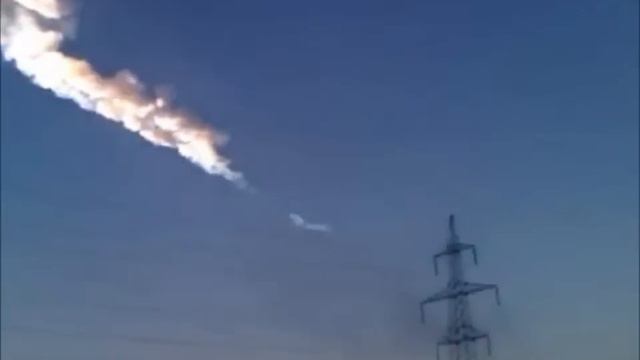 Метеорит в Челябинске с трех точек +18 .wmv