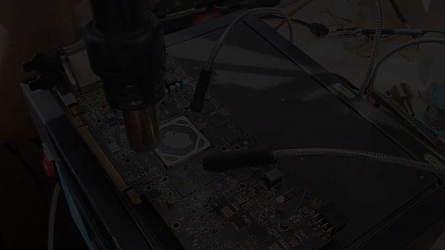 Часть2. Видеокарта powercolor radeon rx 480 Red Devil - Снимаем память на компаунде. смотреть онлайн