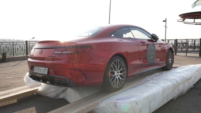 САМЫЙ ДОРОГОЙ ЭКСПЕРИМЕНТ С МАТРАСАМИ | MERCEDES S63 AMG COUPE | YATSAN SERTA смотреть онлайн