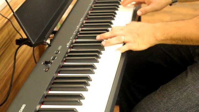 Teste/Review Piano Digital Casio CDP S150 + Pedal CS34+ Móvel - evolutelmusical com br смотреть онлайн
