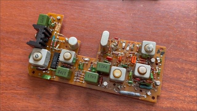 Разобрали Радиостанцию КАРАТ 2-Н смотреть онлайн