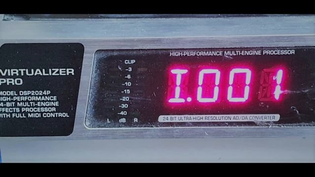 Behringer Virtualizer 'Cathedral Reverb' "Dream" смотреть онлайн