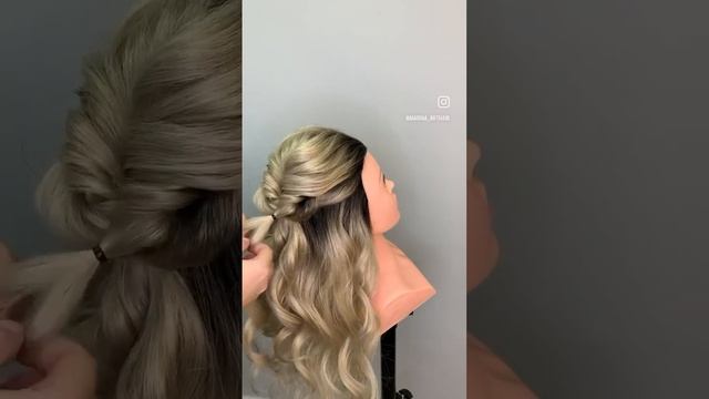 Быстрая «Мальвинка» #fashion #быстрыепрически #hairstyle #style #прически #выпускной #красота смотреть онлайн