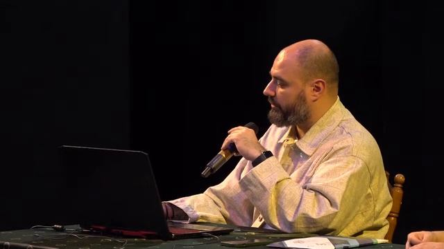 "ПЕРЕХОД К НЕОТЕАТРУ: КАК ЦИФРОВЫЕ ТЕХНОЛОГИИ МЕНЯЮТ КОНСЕРВАТИВНУЮ СРЕДУ... смотреть онлайн