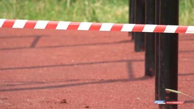 Новое покрытие на площадках дляворкаута смотреть онлайн