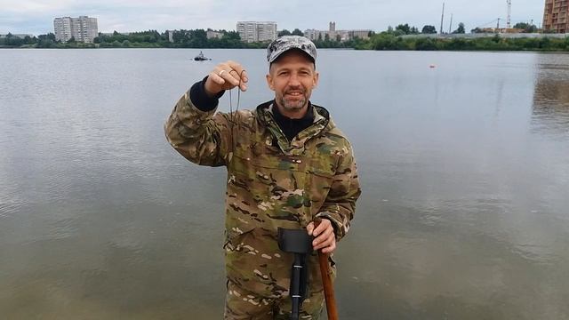 Выход на городской пляж.../Access to the city beach... смотреть онлайн