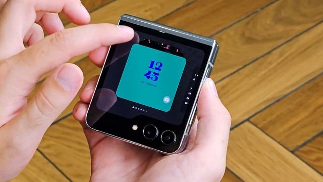 Samsung Galaxy Z Flip5 | Инновации и стиль