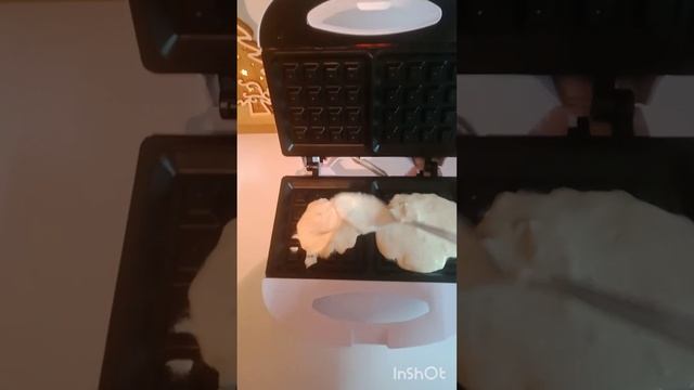 Творожно-яблочные вафли, нежные и ароматные! смотреть онлайн