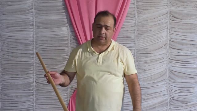 Онлайн-урок 5 "Жонглирование с тростью" Цирковая студия "Арена чудес" х/р Арутюняна А.С. смотреть онлайн