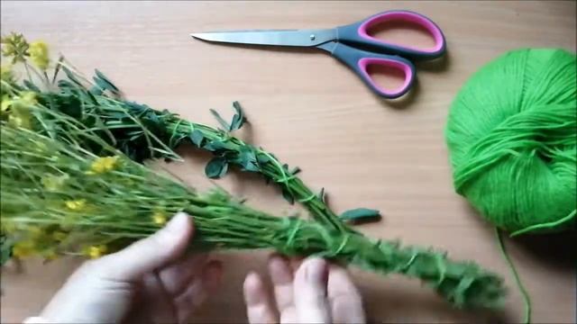 ОСП РЦТСК "Родник" представляет вашему вниманию мастер - класс по плетению венка. смотреть онлайн