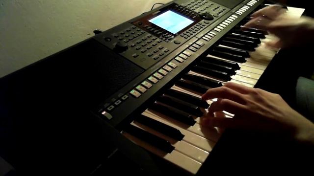 Yamaha PSR-S750: This Love смотреть онлайн
