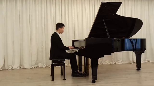 И.Корнелюк."Город,которого нет" (фортепианная версия Д. Диленяна) исполнитель:Александр Забродский. смотреть онлайн