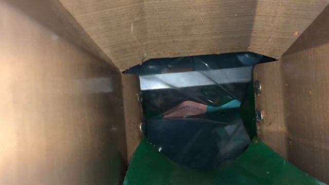 Автоматический упаковщик в полиэтиленовые пакеты (полурукав) смотреть онлайн