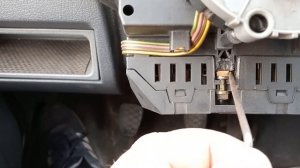 Sprinter 902 снятие блока предохранителей