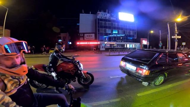 Вечерний киллстрит по Екатеринбургу #БУДНИСКУТЕРИСТА Yamaha Aerox FZM