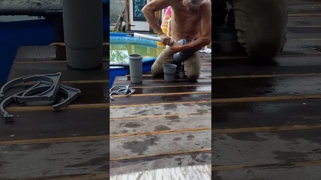 Скимер для бассейна своими руками.МухоМошкоУлавливатель.Сделай Скимер. смотреть онлайн