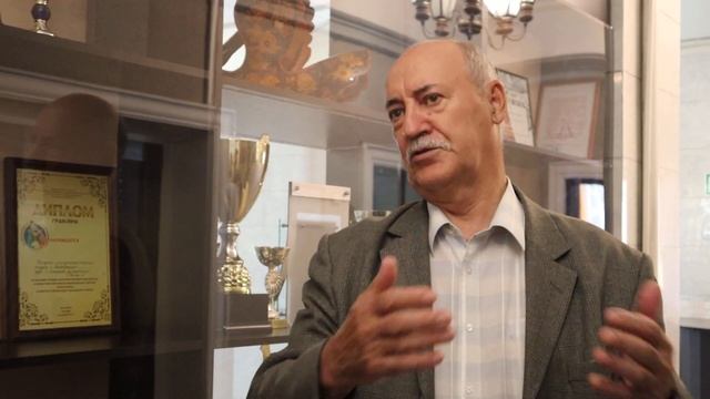 В Штарк о ремонте ДК металлургов 2 смотреть онлайн