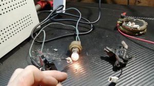 Как проверить реле регулятор лада приора. Нет зарядки куда смотреть?