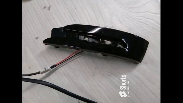 Как работают бегущие повторители поворотов зеркал заднего вида Нива 4х4/Легенд ? смотреть онлайн