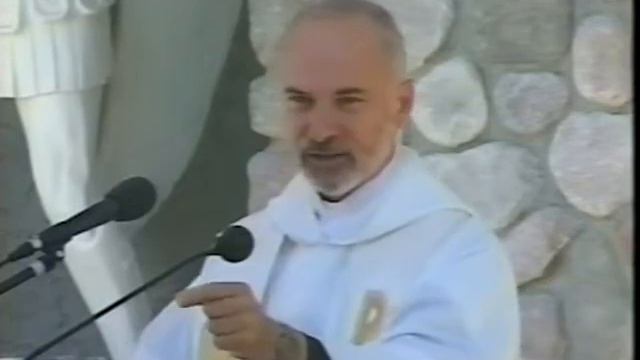 Fr. John Corapi ~ IMMORTAL COMBAT (8 pts) ~ Pt. 3: Humility:Spiritual Nuclear Weapon смотреть онлайн